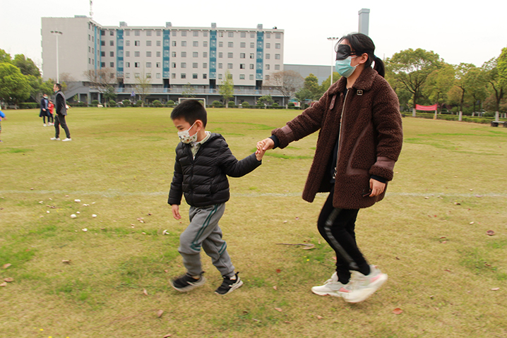 2022年企业开放日：“拥抱一棵树”主题活动_bevictor伟德官网 -神经药物生产基地