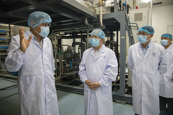武汉市委常委、经开区工委书记刘子清同志一行莅临bevictor伟德官网生物调研_bevictor伟德官网 -神经药物生产基地